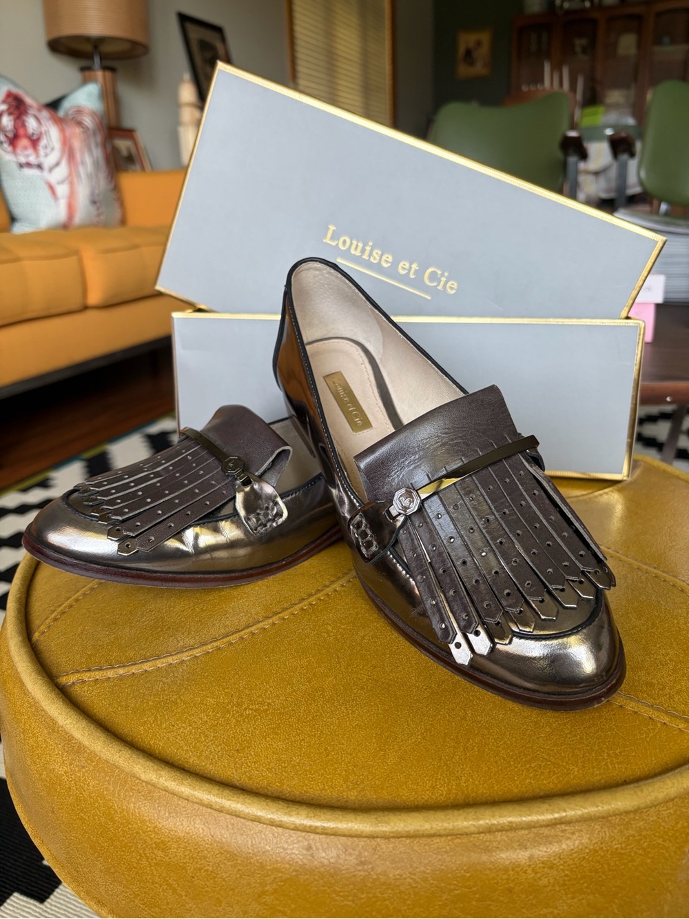 Louise et Cie Metallic Brown Fringe Kiltie Loafers